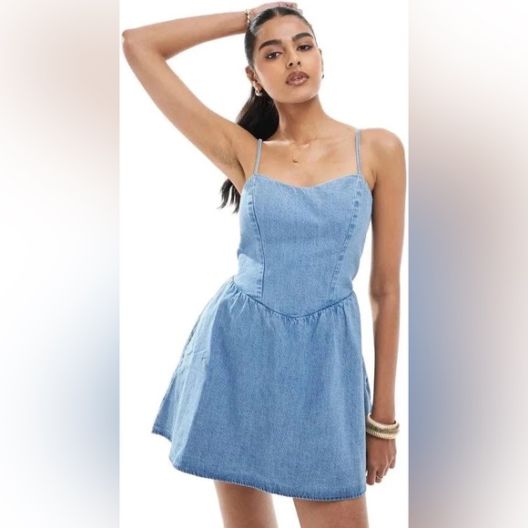 Hollister Dresses & Skirts - NWT Hollister Women's Strappy Open Back Denim Mini Dress